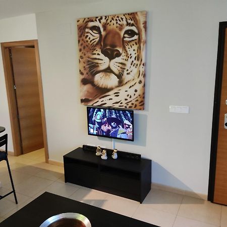 Lovely 3 Bedroom Apartment On Golf Resort Alhama de Murcia Exteriör bild