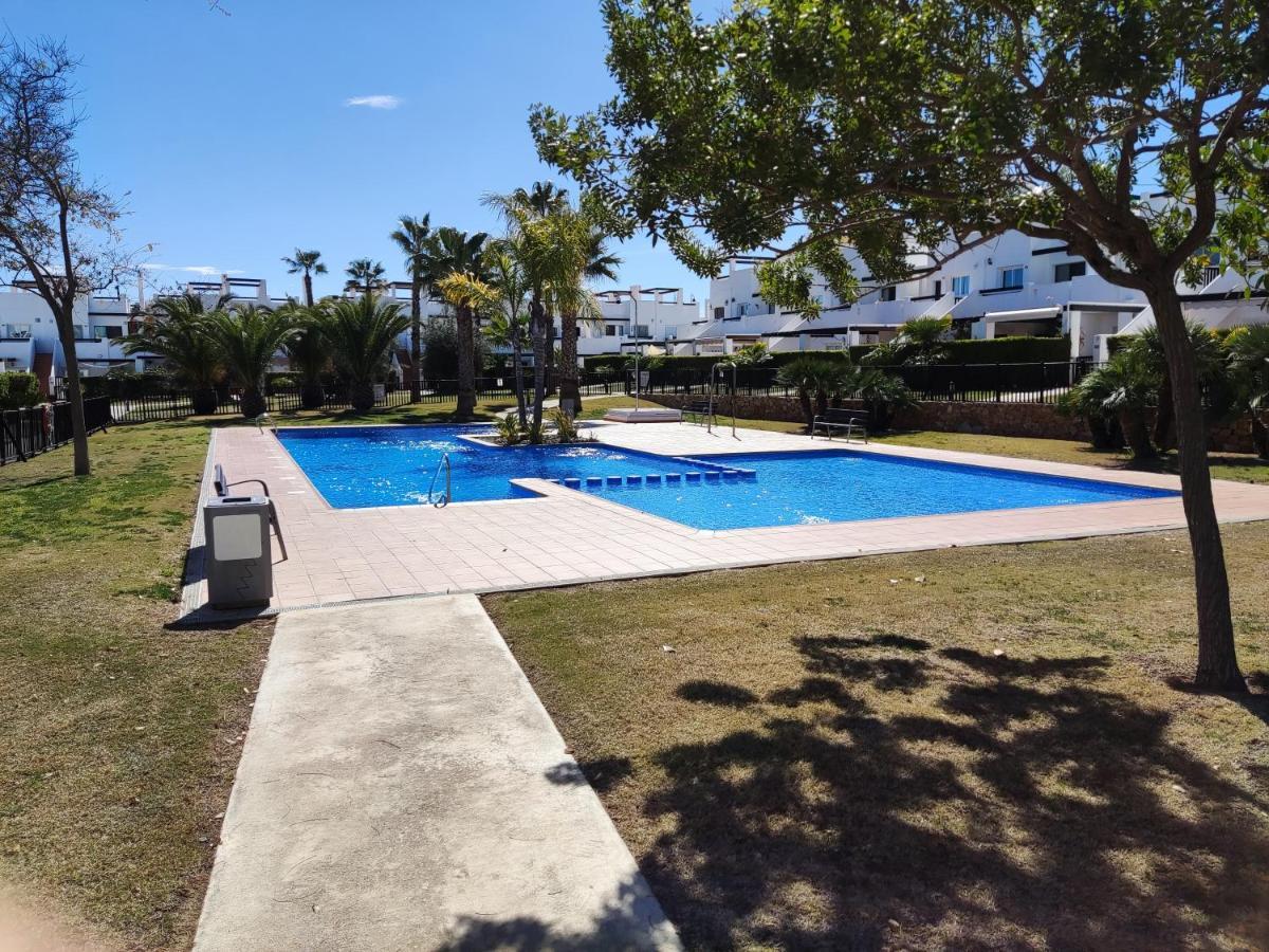 Lovely 3 Bedroom Apartment On Golf Resort Alhama de Murcia Exteriör bild